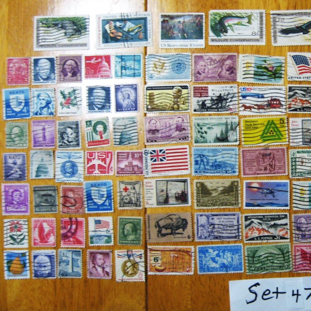 COPY - Lot Of 100 Assorted U.S. Stamps mostly from 1950 through 1981
